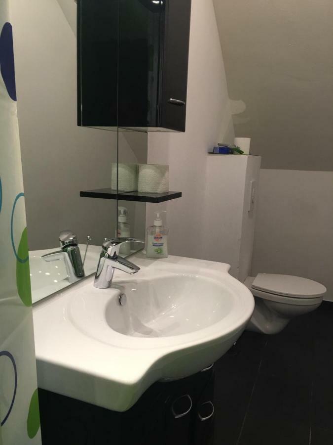 Doppelbettzimmer Mit Bad Kaiserslautern Ngoại thất bức ảnh